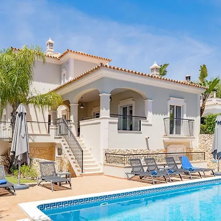 Villa Alyana Holiday home *