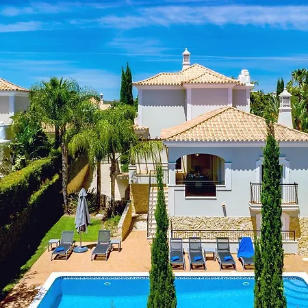 Villa Alyana *